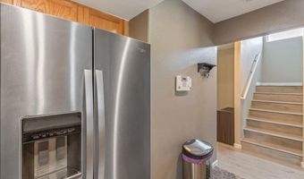 915 PENNSYLVANIA Ave, Cheyenne, WY 82001