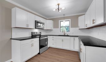 221 Greenland Rd, Anderson, SC 29626