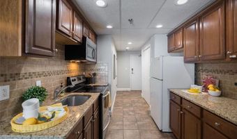 131 E BROAD St #706, Athens, GA 30601