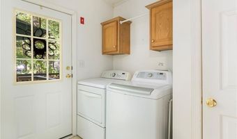 8 King Philip Rd, Coventry, RI 02816