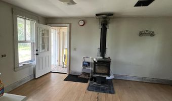 80 Foxes Ridge Rd, Acton, ME 04001