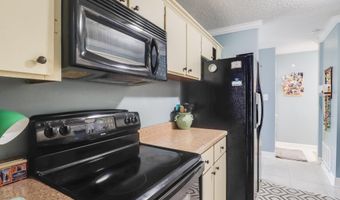 107 Andre Ct, Bay St. Louis, MS 39520