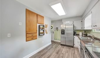 5538 Silverpoint Dr, Cincinnati, OH 45247