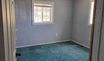 92367 E Rd, Astoria, OR 97103