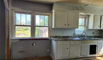 3588 Jefferson Rd, Ashtabula, OH 44004