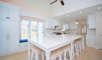 2501 EASTERN POINT Ct, Annapolis, MD 21401