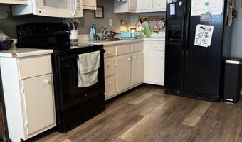 436 Berne St, Berne, IN 46711