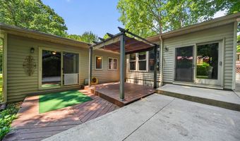 7430 Whitewood Dr, Ashtabula, OH 44004