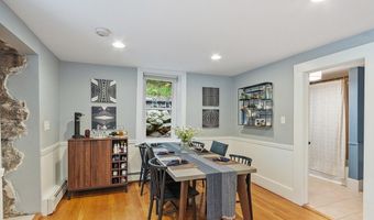 18 River St 18, Andover, MA 01810