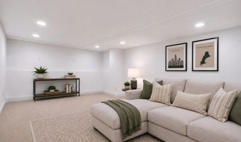 460 Richardson Ave, Attleboro, MA 02703