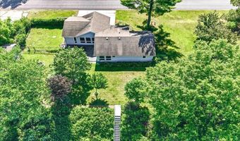 827 18th Ln, Arkdale, WI 54613