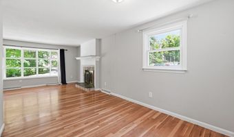 218 Blackstone St, Bellingham, MA 02019