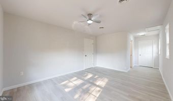 15 WESLEY St, Camden, DE 19934