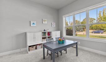 W5757 JOCHMANN Drive, Appleton, WI 54915
