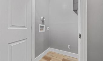 1228 Alton St, Alton, IL 62002