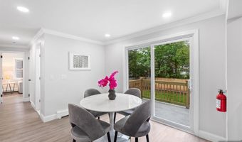 36 Deerfield St, Bergenfield, NJ 07621