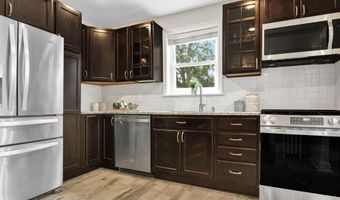 325 OGLETHORPE St NW, Washington, DC 20011
