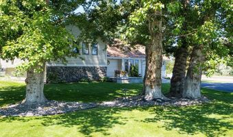 353 Sacajawea Peak Dr, Bozeman, MT 59718