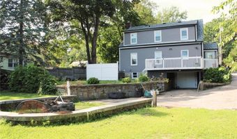 252 S Main St, Coventry, RI 02816