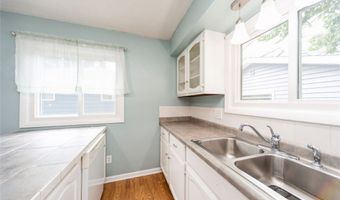 214 SW Scott St, Ankeny, IA 50023