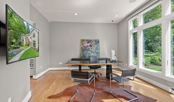 3100 N MONROE St, Arlington, VA 22207
