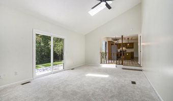 628 Trego Cir, Ann Arbor, MI 48103