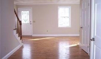20 RESERVOIR Ave A, Bristol, RI 02809