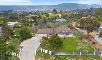 1914 Gum Tree Ln, Fallbrook, CA 92028
