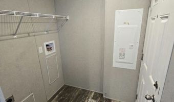 1455 East Dr 111, Alden, NY 14004