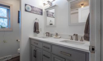 749 State Highway Hh, Alton, MO 65606
