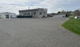 270 West St, Bolton, CT 06043