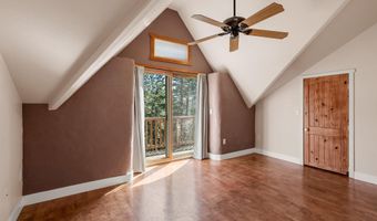 827 Tyler Creek Rd, Ashland, OR 97520