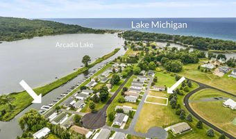 3316 Lakeland Dr, Arcadia, MI 49613