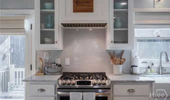 105 Moss Side Dr, Athens, GA 30607