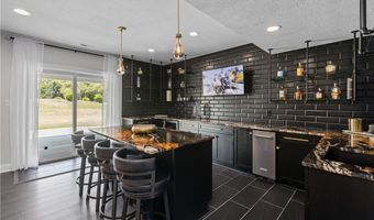 207 Monterey Ct, Adams Twp., PA 16046