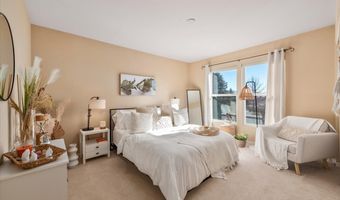 1328 Blue Heron Cir, Antioch, IL 60002