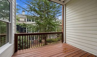 5806 Riverstone Cir 10, Atlanta, GA 30339