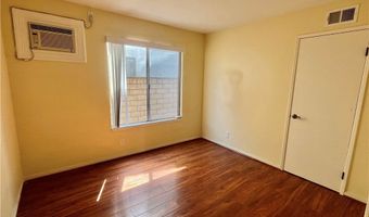 4946 E Glenview Ave, Anaheim, CA 92807