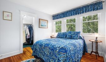23 Spring St, Chester, CT 06412