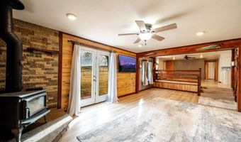 30 Pioneer Rd, Buffalo, WY 82834