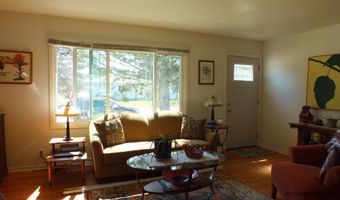 828 SUN VALLEY Dr, Cheyenne, WY 82001