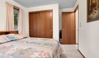 W5825 CTY RD O, Appleton, WI 54913