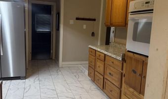1213 W Dallas Ave, Artesia, NM 88210