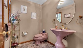 1605 Otter Dr, Toms River, NJ 08755