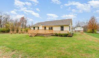 7 David Dr, Aurora, IN 47001