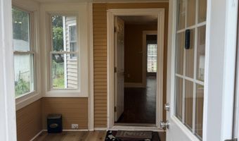 905 Burr Oak St, Albion, MI 49224