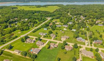 9079 NW 31st St, Polk City, IA 50226