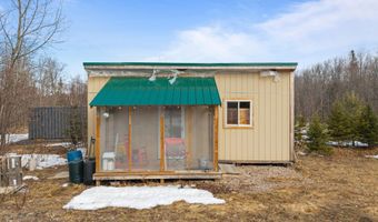 3 New England Rd, Abbot, ME 04406