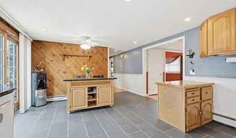49 Brown St, Attleboro, MA 02703