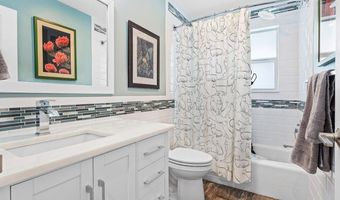 401 French Royale Cir, Atlantis, FL 33462